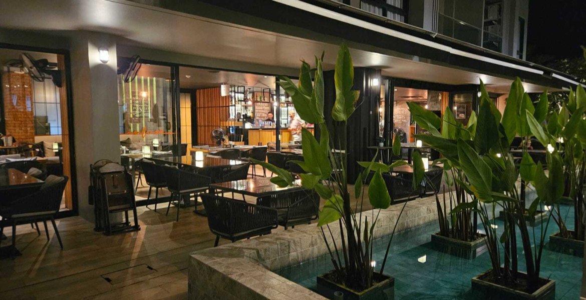 Diamond Condominium 48
