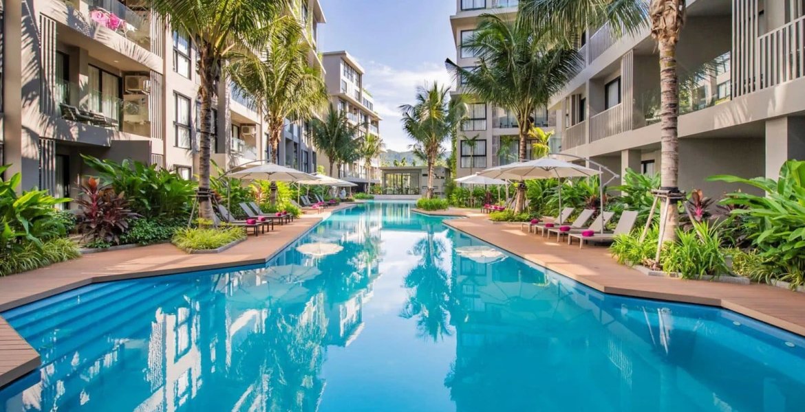 Diamond Condominium 10