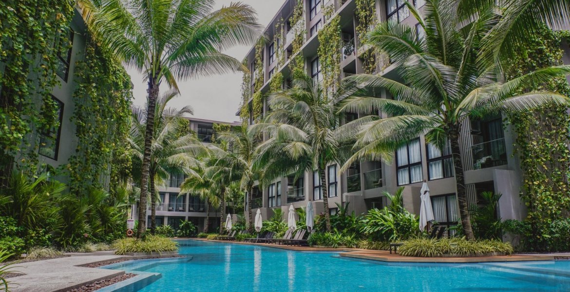 Diamond Condominium 42