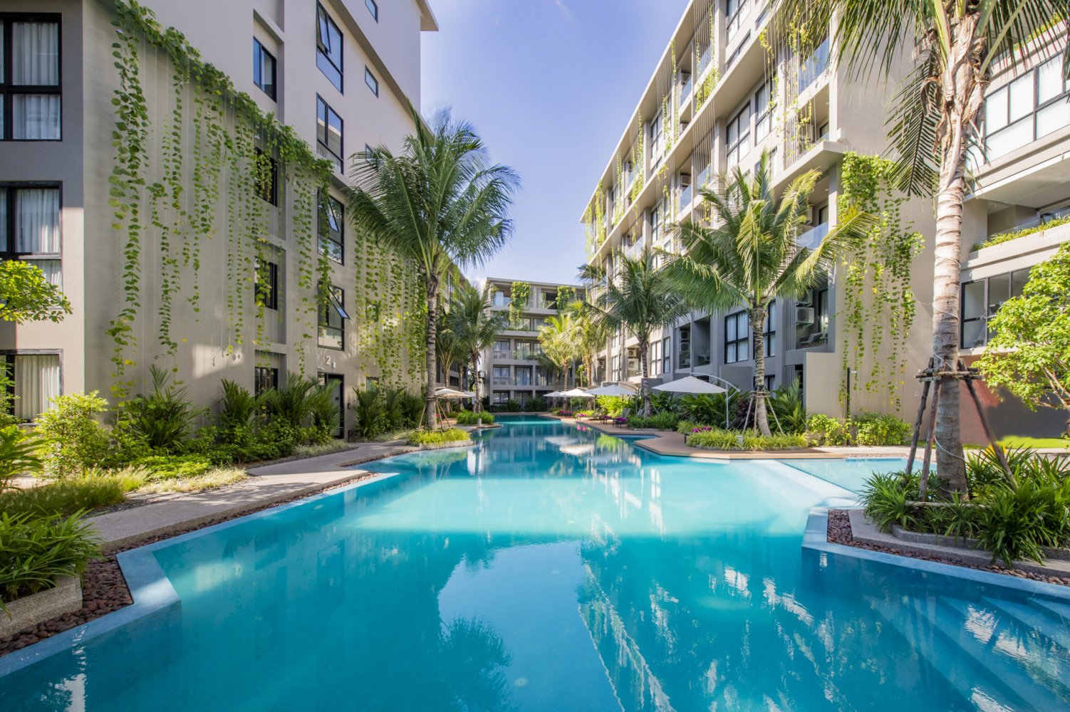 2 bedrooms Condominium in Diamond Condominium No. 11010