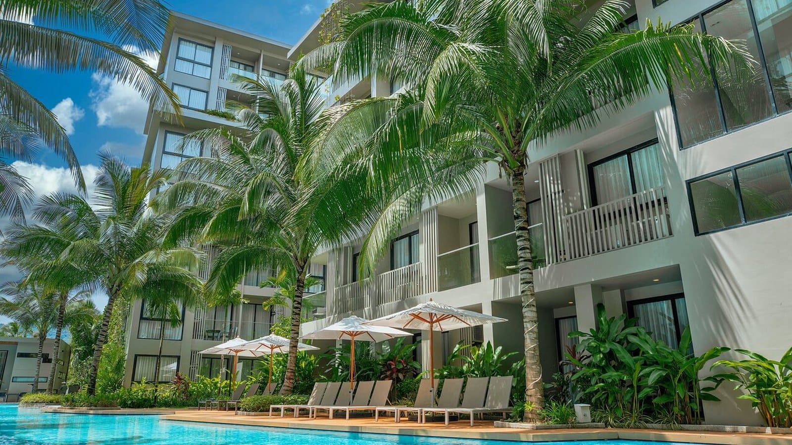 Diamond Condominium 1